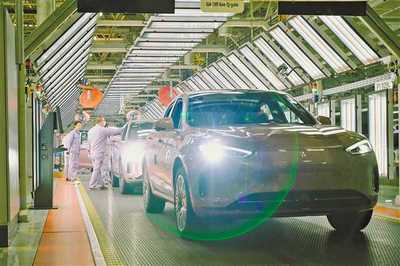 驅(qū)動(dòng)產(chǎn)業(yè)變革 重慶加速建設(shè)國(guó)家重要先進(jìn)制造業(yè)中心的汽車產(chǎn)業(yè)實(shí)踐